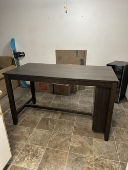 Dinning Table