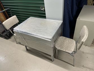 Table and 4 chairs