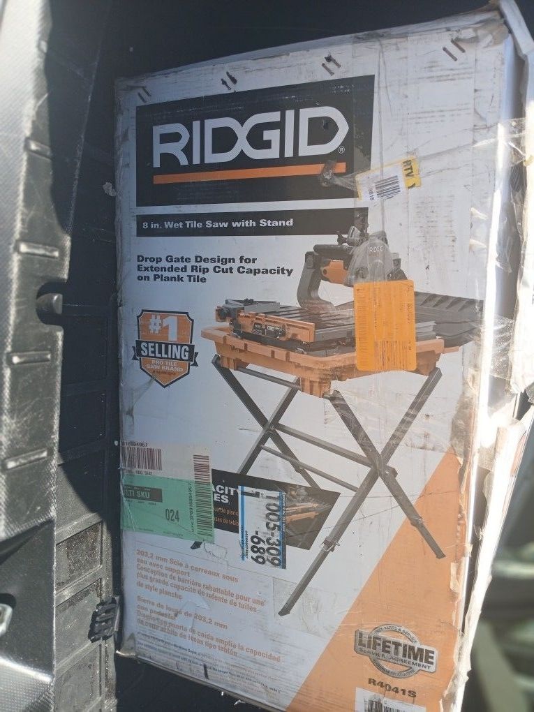 Rigid 8 Inch Tile Saw With Stand Brand New In BOX