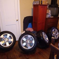 16" Chevy Malibu Rims With 205 60 16 tires for Sale 