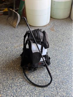 Backpack sprayer SaniSprayer