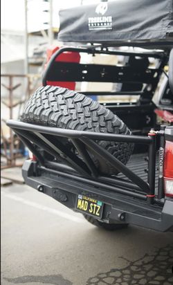 Spare Tire Tire Gate Midsize Truck Fitted A Toyota Tacoma