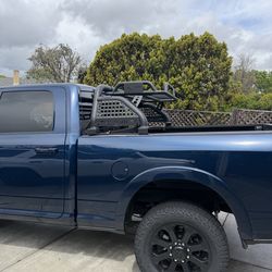 Joy Tutus roll cage and rack