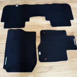 2024 Honda CRV floor mat set new