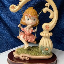 Vintage Figurine 