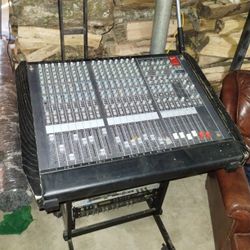 Fender Mixing Console