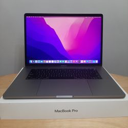 MacBook Pro 15" (2016) – Excellent Condition!