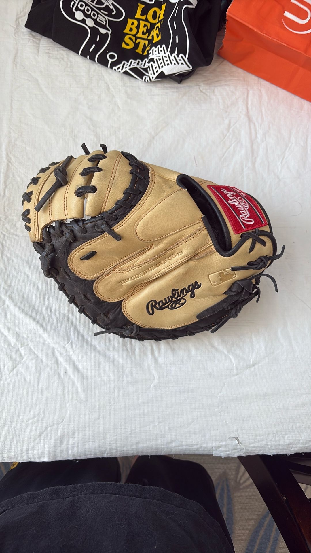2018 Rawlings Right Hand Throw Catcher's Gold Glove Elite Baseball Glove 33" (Used)