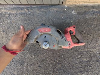 Milwaukee Rear Handle Circular Saw