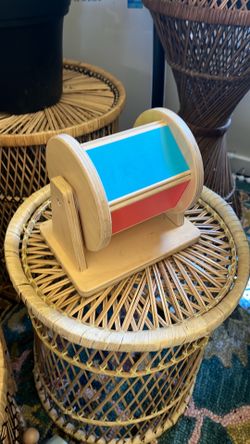 Lovevery montessori spinner
