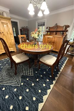 Qty 4 Universal Furniture ( need to be cleaned)