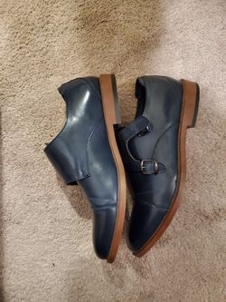 Blue dress shoes