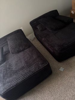 79” Boneless couch