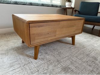 Lift Top Coffee Table by Castlery - NEW