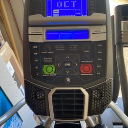 Nautilus Elliptical - Excellent Condition 