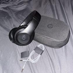 Beats Studio Pro Wireless Headphones – Used, Great Condition 