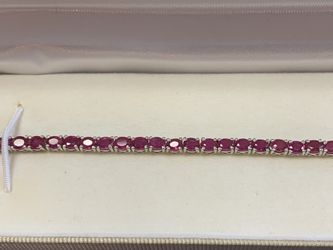 Niassa Ruby oval sterling silver 7.5 inch twg 11.50cts