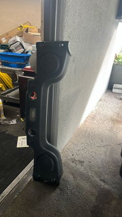 Jeep Wrangler Over Head Speaker