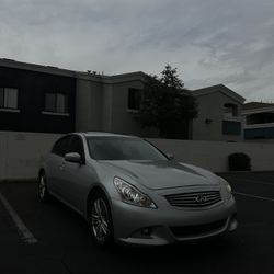 2012 Infiniti g37 