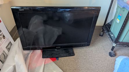 Free TV and furniture, and $10 items