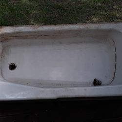 Cast Iron Tub 60 " X 30" X 13" Deep .