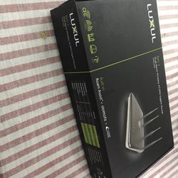 Luxul Epic3 wireless gigabit router 