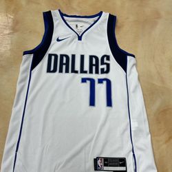 Basketball Jerseys 