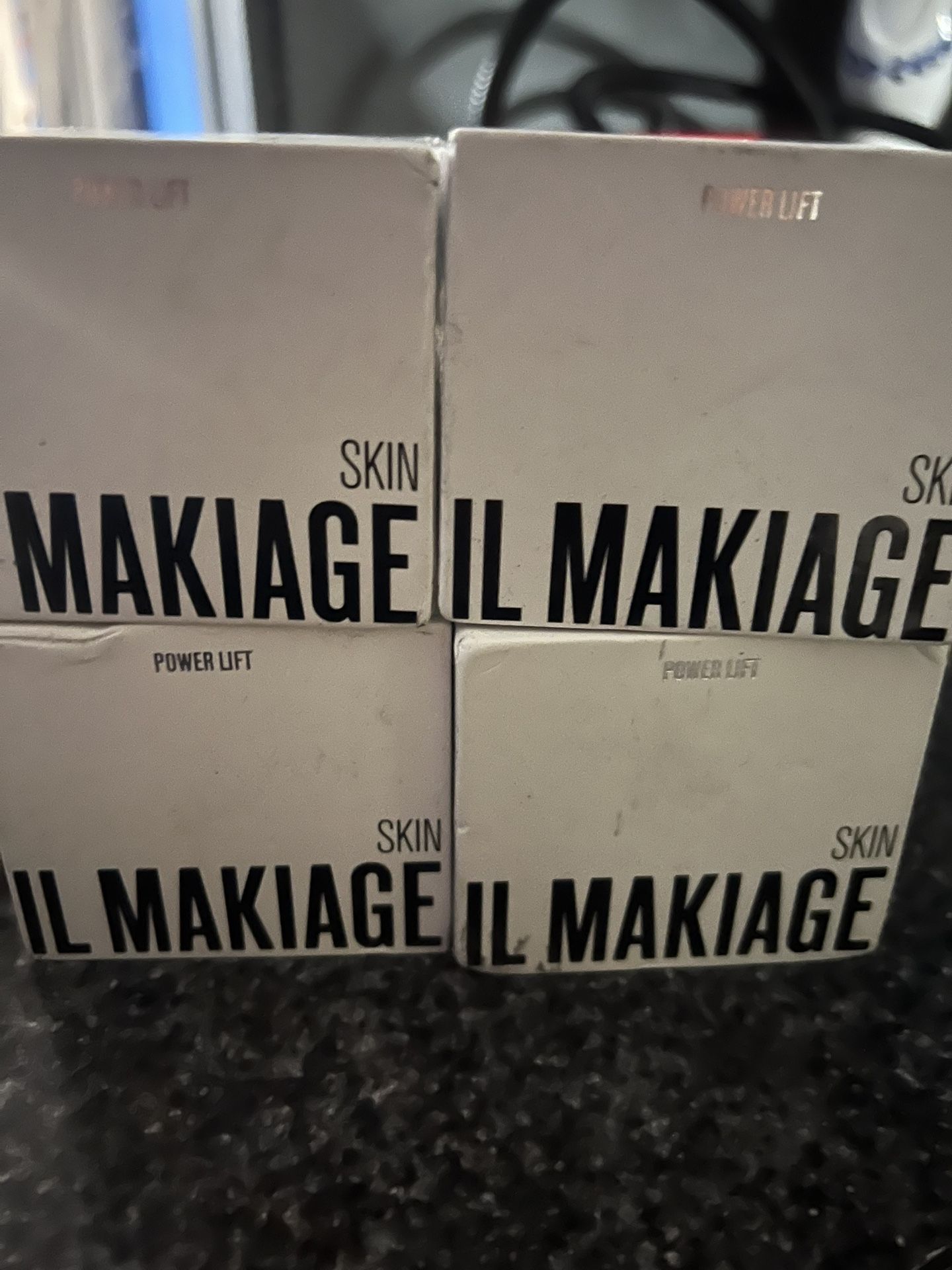 IL MAKIAGE POWER LIFT