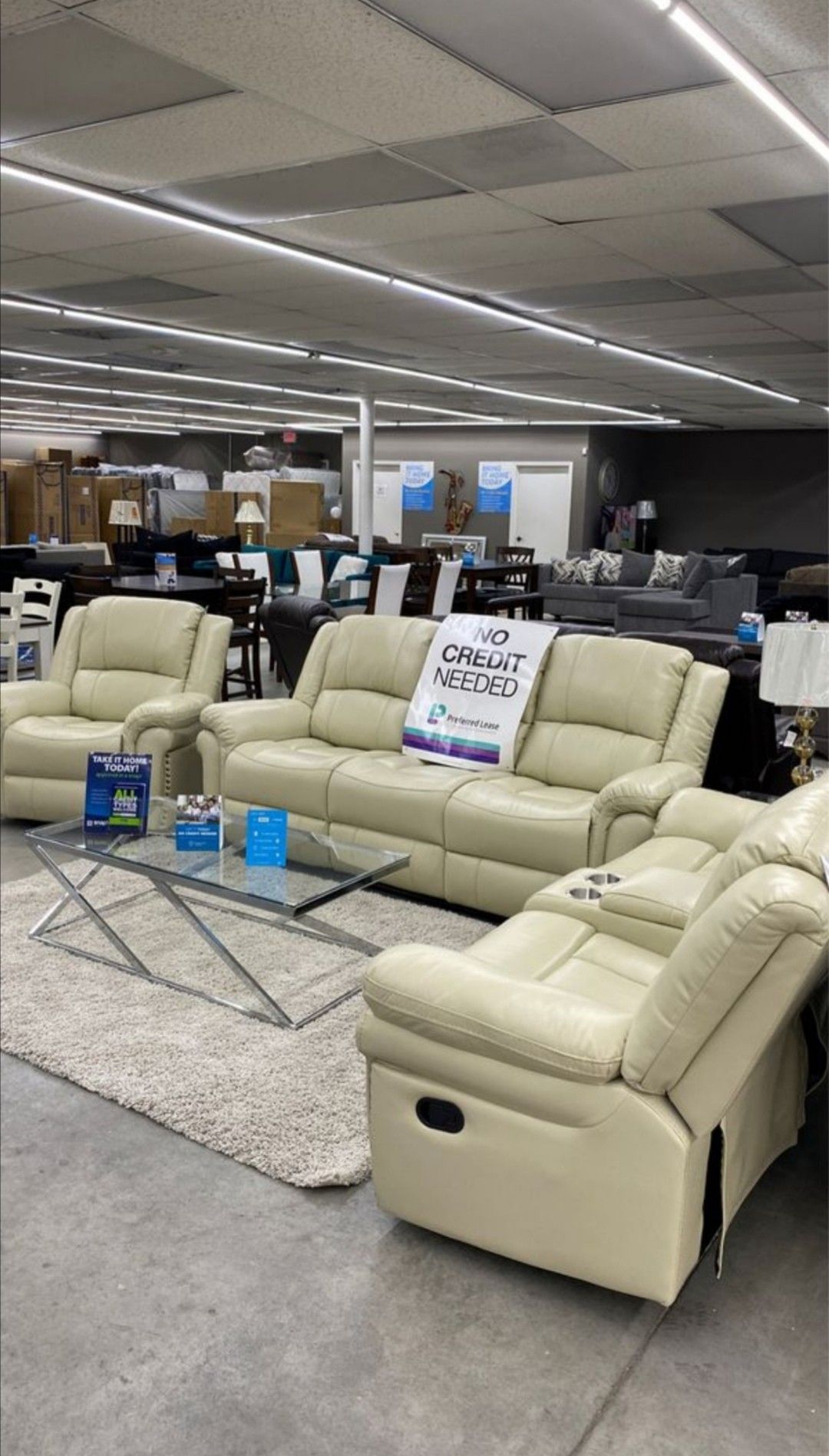 3 PCS recliner living room set. white FINANCE AVAILABLE💕 $39 down 🚚