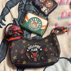 Loungefly Purse && Wallets 