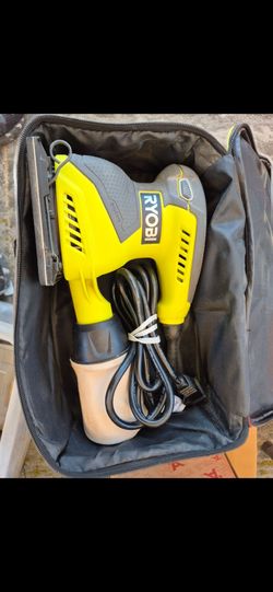 RYOBI  - 2Amp. // corded 1/4 sheet sander,  in good condition