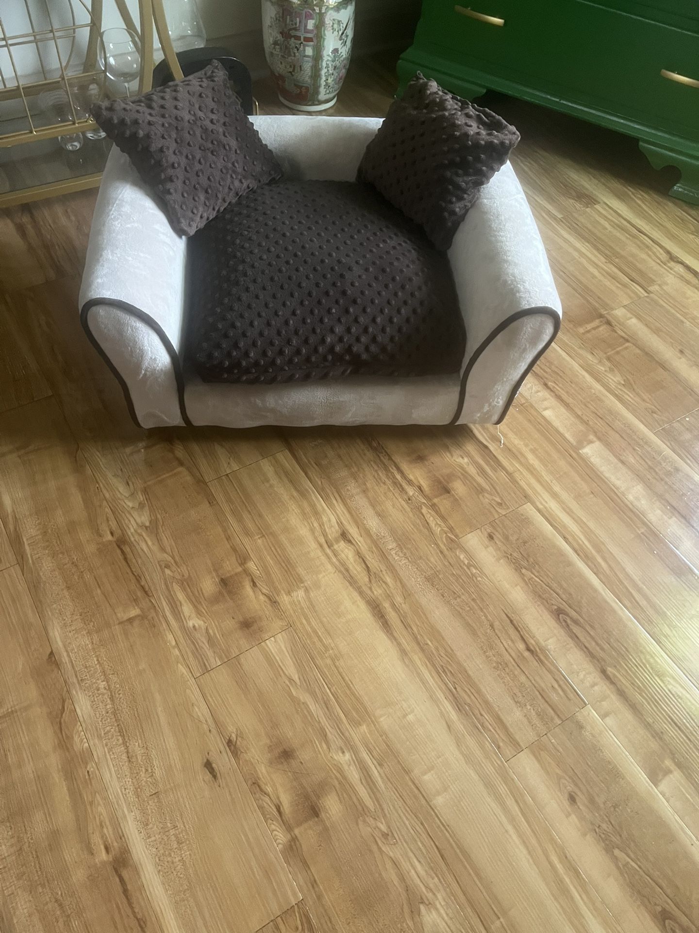 Small Dog Chair