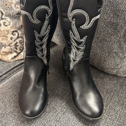 Girl Boots 