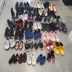 Wholesale Resale Lot Sneakers Nike  50 Pairs Shoes