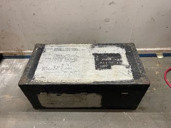Vintage Military Foot Locker / Trunk