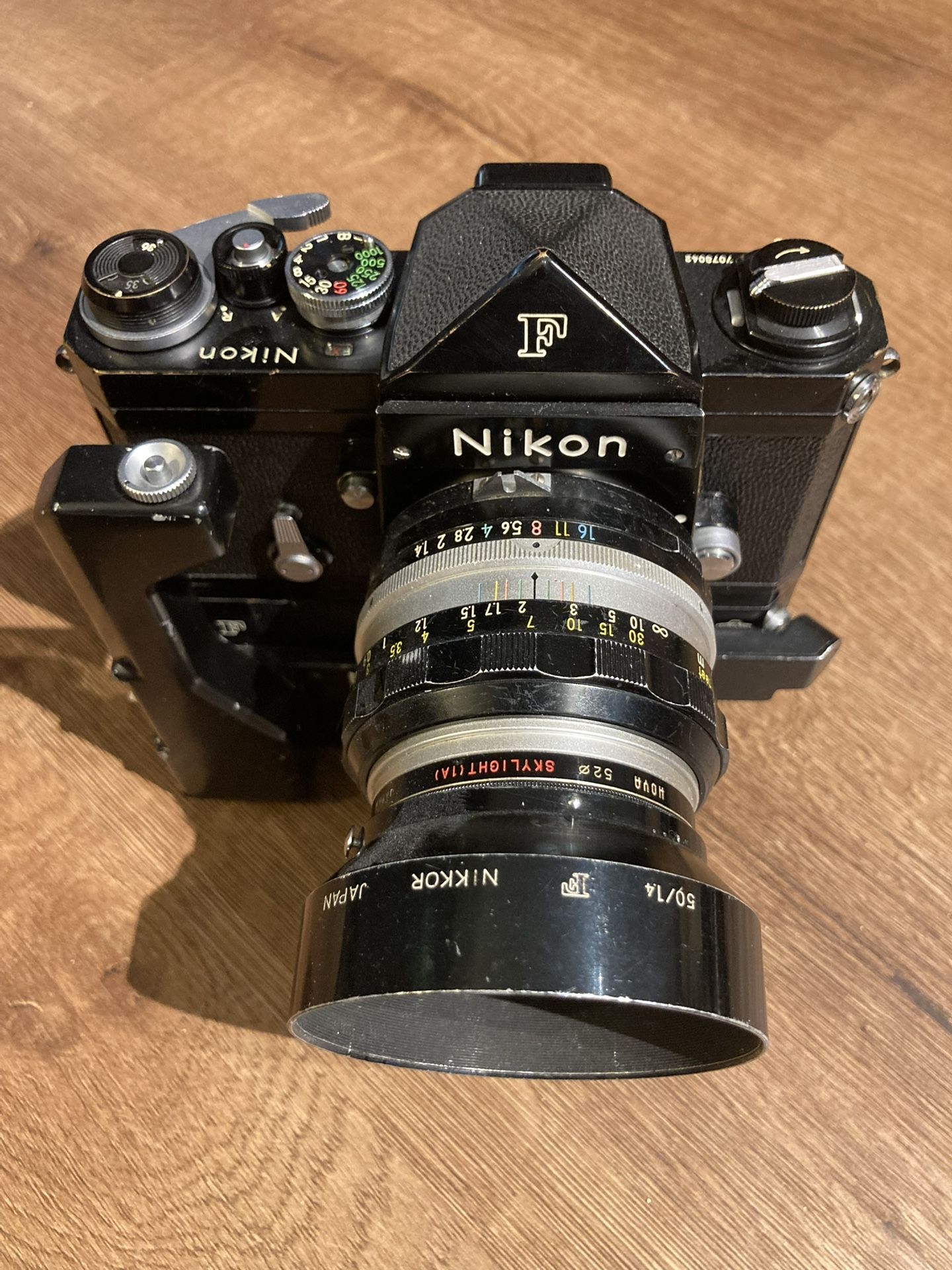 Vintage Nikon F 35mm Film Camera