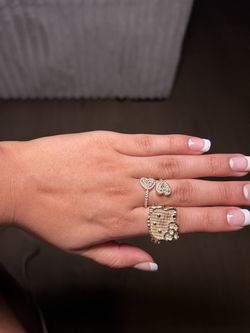 Rings/bracelets