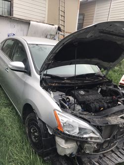 Nissan Sentra 2015 Parts