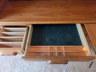 Roll top desk