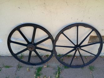 26-in rims it could be for a bike or a wheelchair