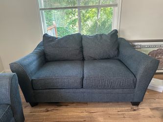 FREE - Sofa and Loveseat Set - Pickup ASAP  (zip code 98178)
