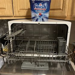 Dishwasher 