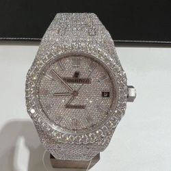  Moissanite VVS Iced Out Diamond Watch – Built to Flex, Made to Last