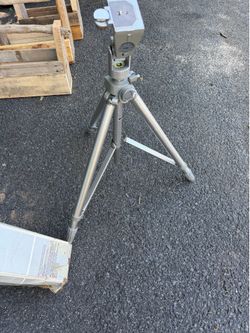 Tripod