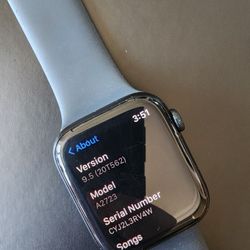 Apple Watch SE 44mm