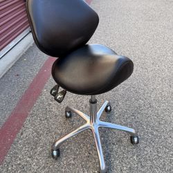 Ajustable Rolling Chairs