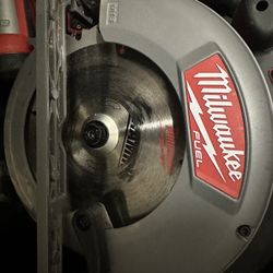 Milwaukee 2730-20