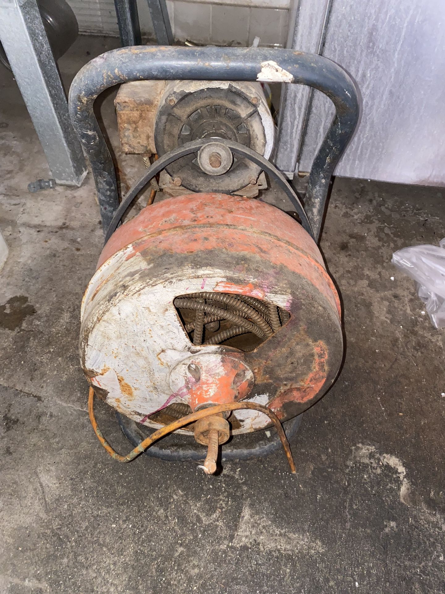 Plumbing snake