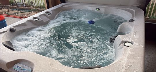Gateway Hot Tubs Master Spa