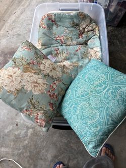 Queen comforter